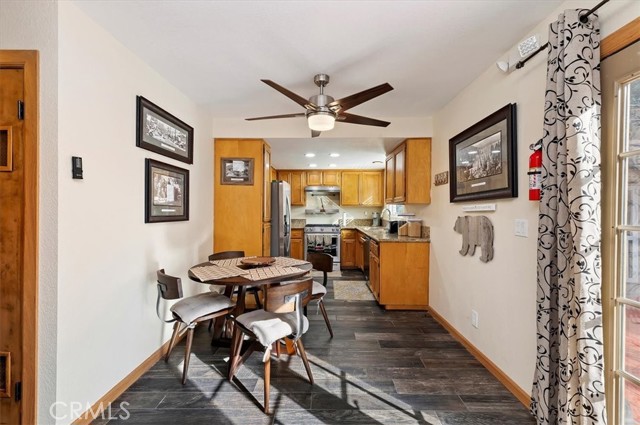 Detail Gallery Image 16 of 48 For 1308 Midway Bld, Big Bear City,  CA 92314 - 3 Beds | 2 Baths