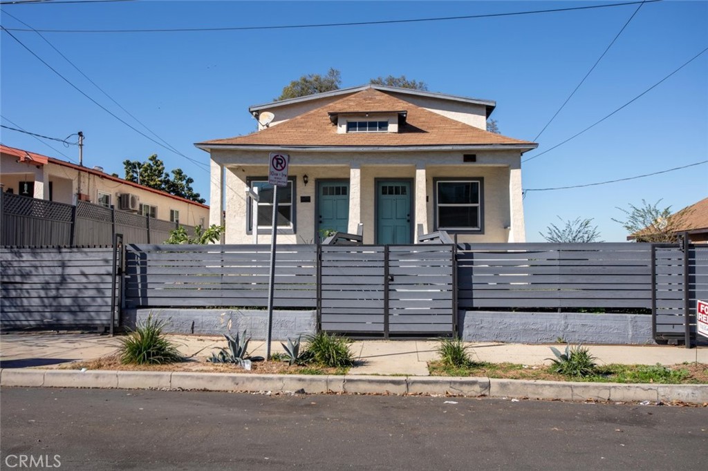 345 N Occidental Boulevard