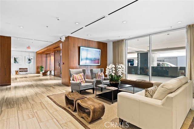 Detail Gallery Image 32 of 49 For 3119 via Dolce #107,  Marina Del Rey,  CA 90292 - 3 Beds | 2 Baths