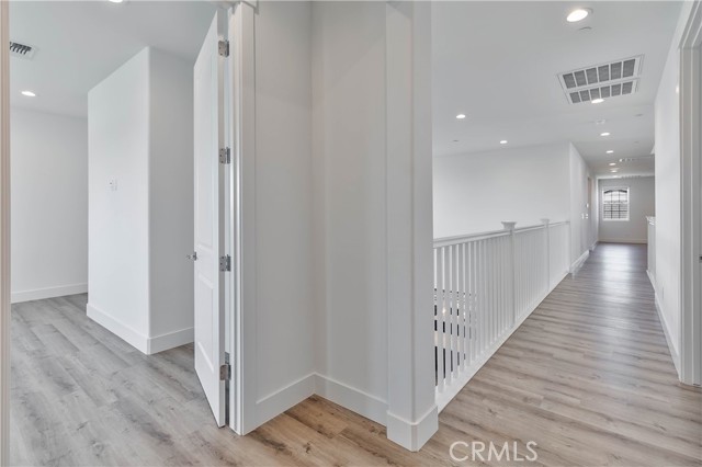 1734 Lester Avenue, Clovis CA: https://media.crmls.org/medias/2d5c03b7-5449-4b36-839d-86207feb5d14.jpg