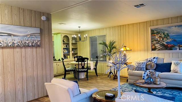 720 Santo Tomas Drive, Hemet CA: https://media.crmls.org/medias/2d5c5652-9646-4f76-97b5-8c180af53407.jpg