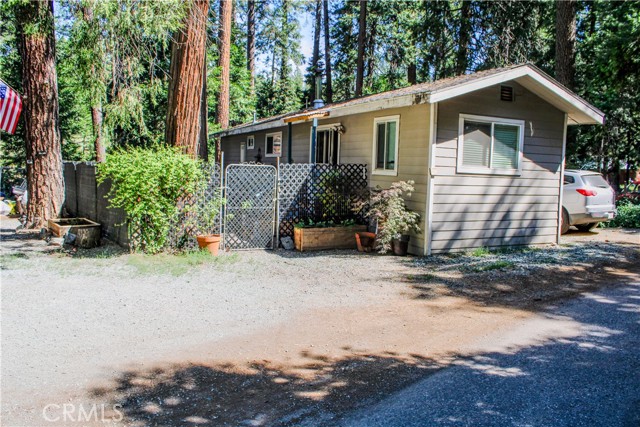 26600 CA-Highway 88, Pioneer CA: https://media.crmls.org/medias/2d5d414d-4aeb-4465-bb5f-14fcfefb373a.jpg