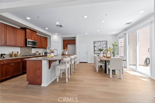 13016 Waterlily Way, Chino CA: https://media.crmls.org/medias/2d5d7911-8399-493b-aba5-78f1e2b0f8e8.jpg