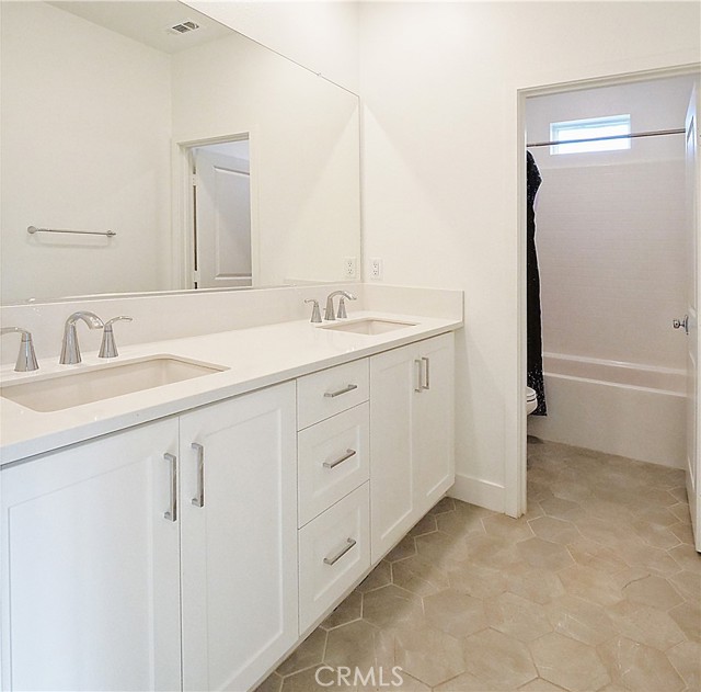 2750 W 182nd Street, Torrance CA: https://media.crmls.org/medias/2d5d85f5-a8cf-46e7-bc31-30258dd48f92.jpg