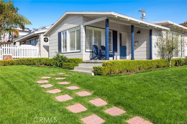 600 Poinsettia AVE
