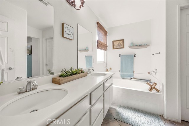 Detail Gallery Image 33 of 44 For 1340 1340 Goldeneagle Drive, Corona,  CA 92879 - 3 Beds | 2 Baths