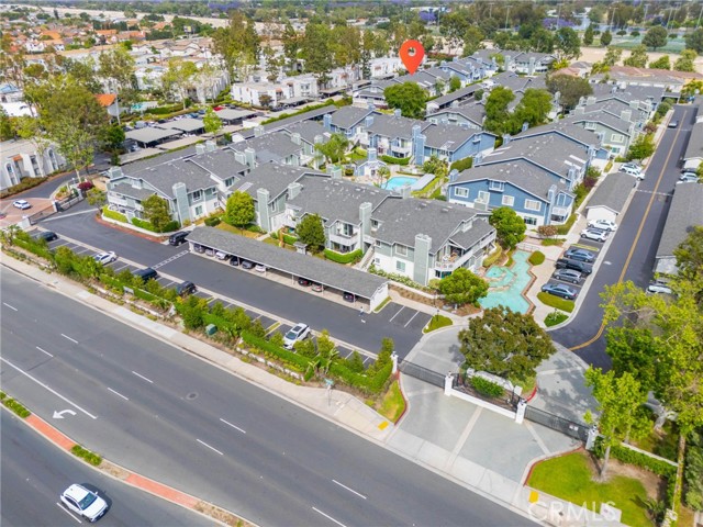 Image 41 of 49 For 12109 Sylvan River 131