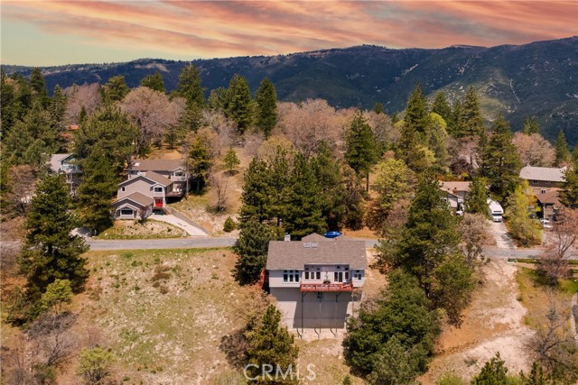 Detail Gallery Image 46 of 49 For 30191 Enchanted Way, Running Springs,  CA 92382 - 3 Beds | 3 Baths
