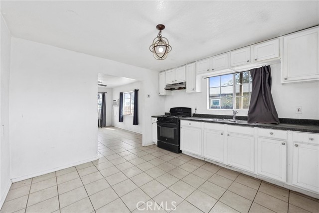 Detail Gallery Image 25 of 37 For 1425 Murdock, Bakersfield,  CA 93307 - 2 Beds | 1 Baths