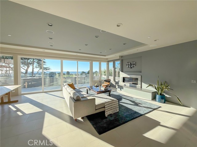 3020 Ironwood Avenue, Morro Bay CA: https://media.crmls.org/medias/2d60487e-785a-43b2-9092-a13386662df6.jpg