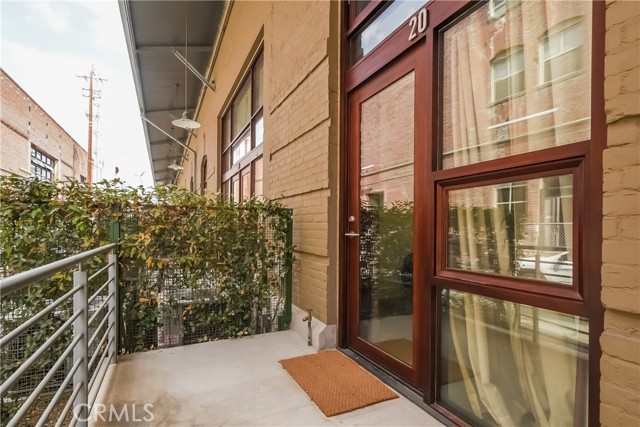 Detail Gallery Image 22 of 31 For 940 E 2nd St #20,  Los Angeles,  CA 90012 - 2 Beds | 2/1 Baths