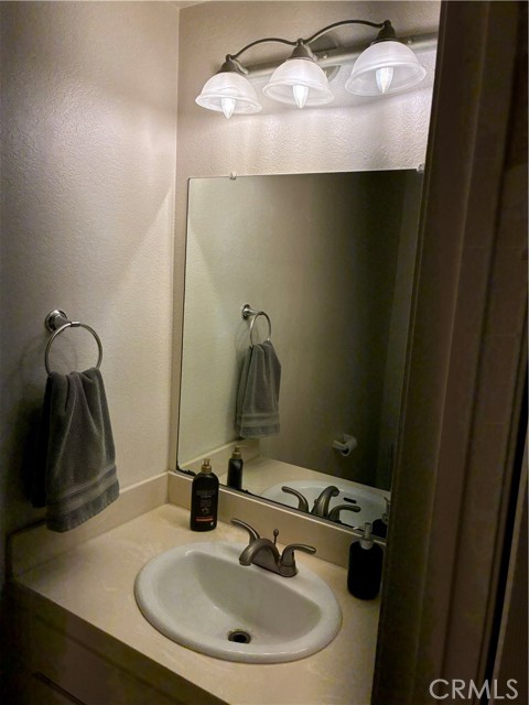 Detail Gallery Image 7 of 19 For 12836 12 #59,  Chino,  CA 91710 - 2 Beds | 1/1 Baths