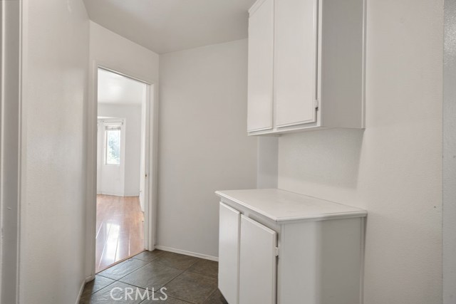 Detail Gallery Image 14 of 33 For 16205 Seville Ave, Fontana,  CA 92335 - 4 Beds | 2 Baths