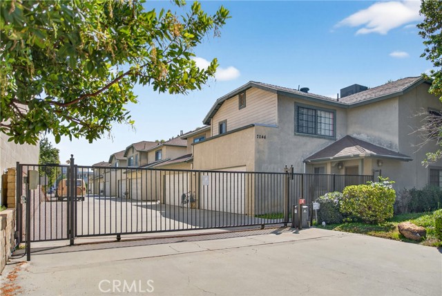 Front Image Thumbnail for CRSR26065288