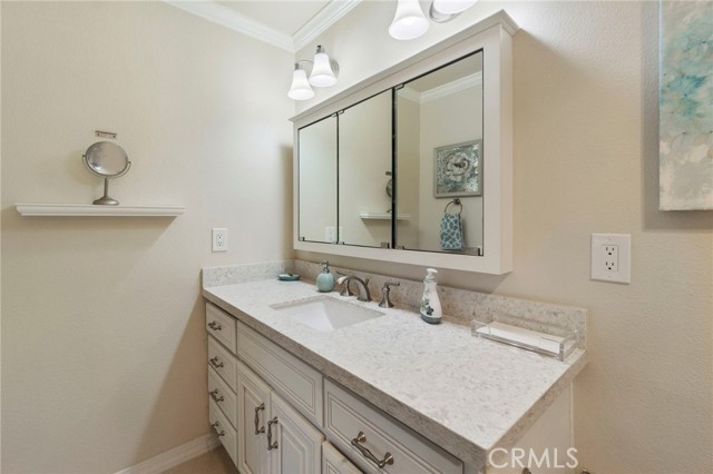 Detail Gallery Image 18 of 22 For 23641 via Garfias, Mission Viejo,  CA 92692 - 2 Beds | 2 Baths