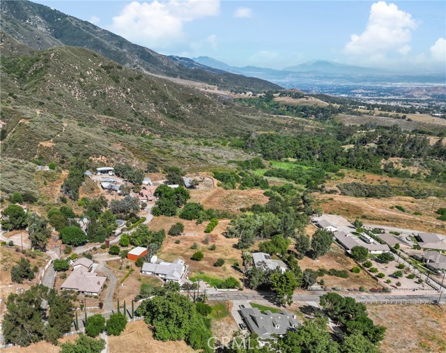 0 Deercrest Drive, Devore CA: https://media.crmls.org/medias/2d643ece-2b43-4105-9529-98c1b3f476ce.jpg