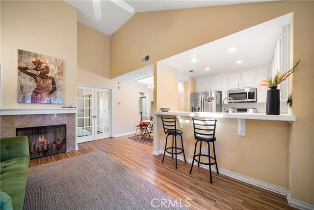 Detail Gallery Image 6 of 40 For 22421 Sherman Way #10,  West Hills,  CA 91307 - 1 Beds | 1 Baths