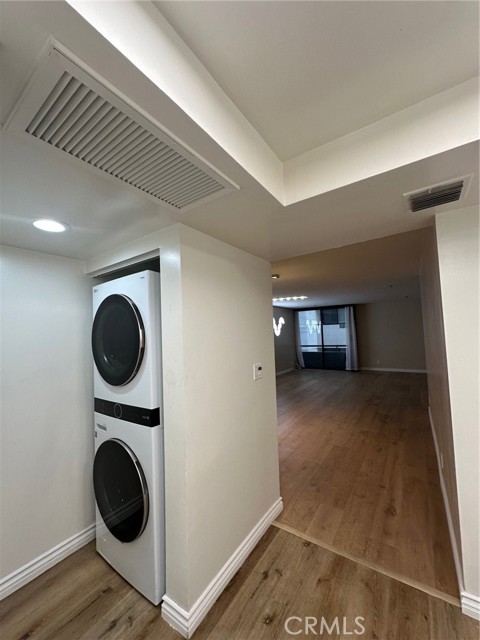 Detail Gallery Image 26 of 49 For 10660 Wilshire Bld #407,  Los Angeles,  CA 90024 - 1 Beds | 2 Baths