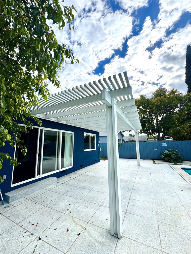 MLS #SR25265052 image #16