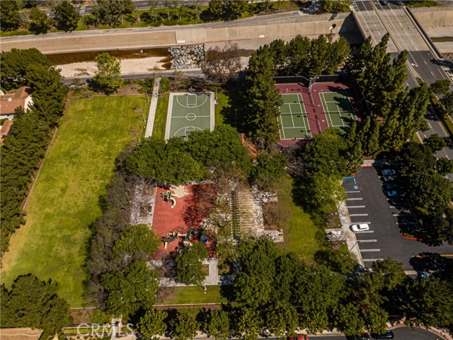 Detail Gallery Image 21 of 30 For 11 Highfield, Irvine,  CA 92618 - 4 Beds | 3/1 Baths