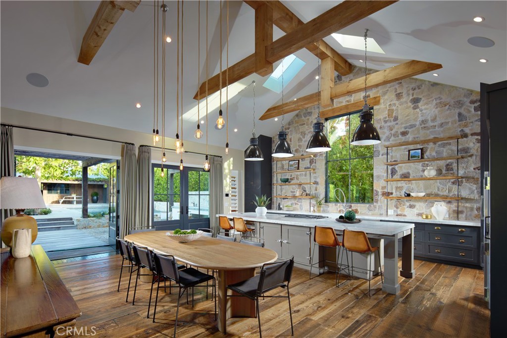 2d6b65fb 129e 4b1a 9307 13e2e74ae479