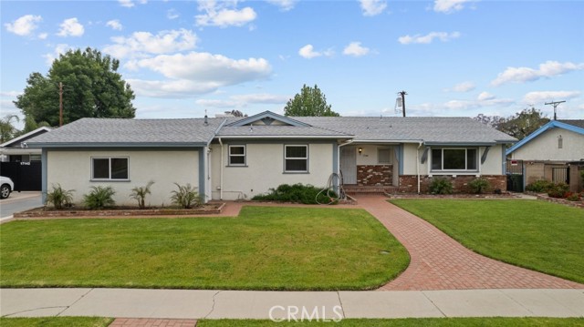Detail Gallery Image 4 of 52 For 17148 Stare St, Northridge,  CA 91325 - 7 Beds | 5 Baths