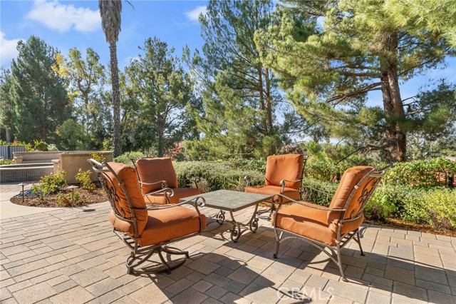 1632 Country Club Drive, Redlands CA: https://media.crmls.org/medias/2d6cd39d-bd28-404c-a085-59a0f90f1507.jpg