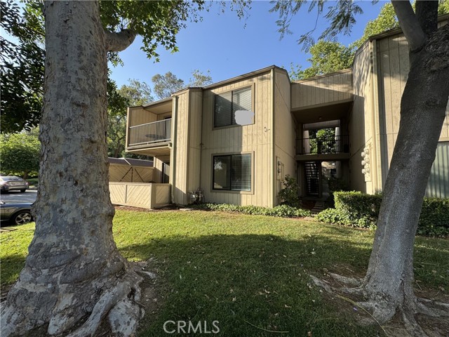 Detail Gallery Image 1 of 27 For 600 Central Ave #302,  Riverside,  CA 92507 - 2 Beds | 2 Baths