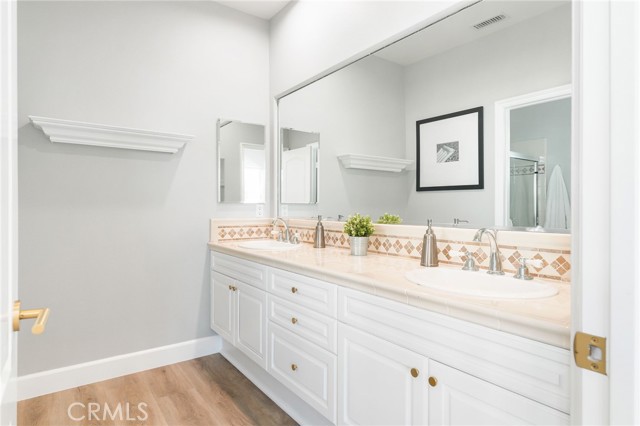 Detail Gallery Image 41 of 64 For 20112 via Cellini, Porter Ranch,  CA 91311 - 4 Beds | 4/1 Baths