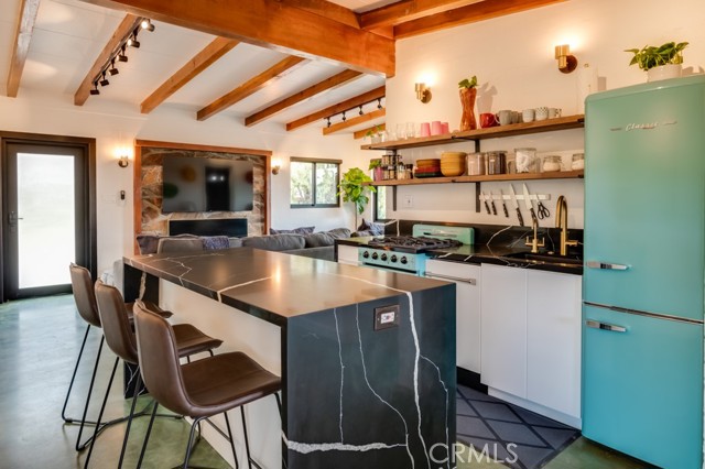 Detail Gallery Image 16 of 56 For 9405 Lanning Ln, Morongo Valley,  CA 92256 - 3 Beds | 1 Baths