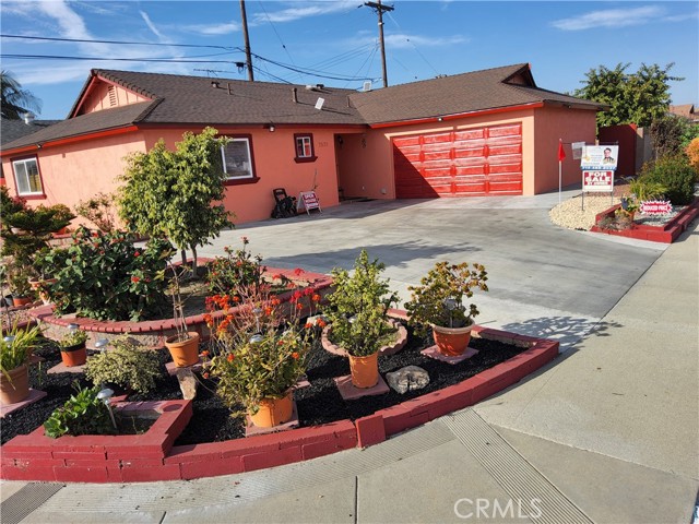 7571 San Rafael E Drive, Buena Park CA: https://media.crmls.org/medias/2d6e3e4d-6be7-41ef-929c-e79d8ca1e323.jpg