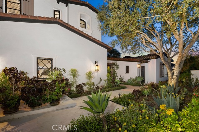 Detail Gallery Image 67 of 74 For 25 Golden Eagle, Irvine,  CA 92603 - 6 Beds | 6/1 Baths