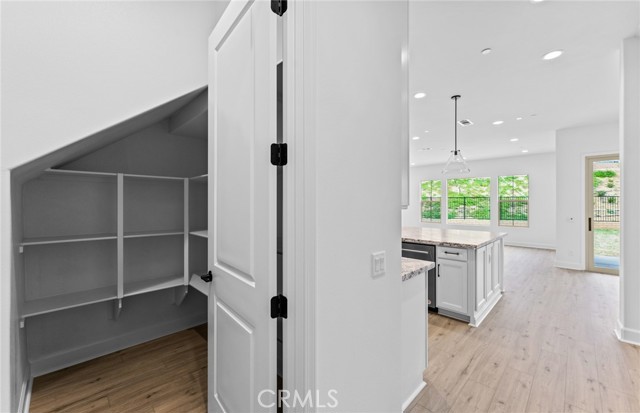 Detail Gallery Image 19 of 49 For 11763 Quailrun Ct, Chatsworth,  CA 91311 - 5 Beds | 5/1 Baths