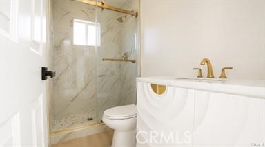 https://media.crmls.org/medias/2d705a1b-27af-4941-871e-5222f97f720d.jpg?preset=X-Large