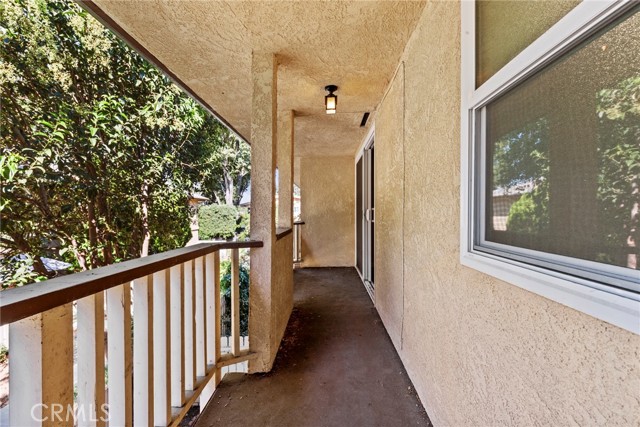 8031 Canby Ave, 4 photo 27