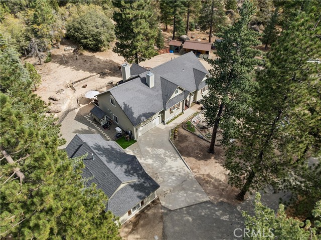 32360 Pine Manor Lane, Running Springs, CA 92382