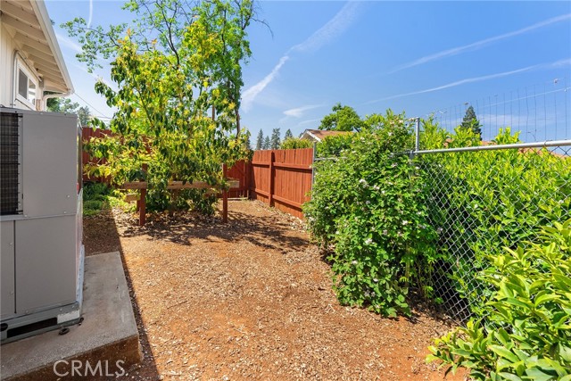 Detail Gallery Image 31 of 35 For 2215 Thornburg Rd, Paradise,  CA 95969 - 2 Beds | 2 Baths