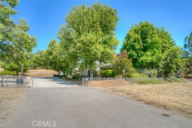 6060 Miners Ranch Road, Oroville CA: https://media.crmls.org/medias/2d71ef12-4423-4b76-97fa-c7a4b4da052a.jpg