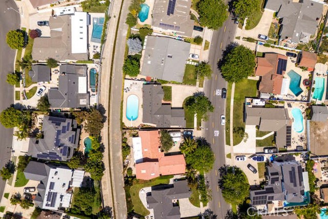 3221 Copa De Oro Drive, Los Alamitos CA: https://media.crmls.org/medias/2d722dbf-c15c-4879-8a5b-19662b878948.jpg