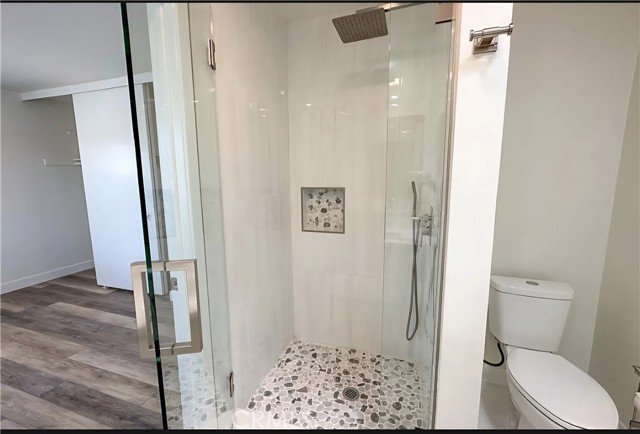 Detail Gallery Image 11 of 17 For 18271 Roberta, Huntington Beach,  CA 92646 - 4 Beds | 2 Baths