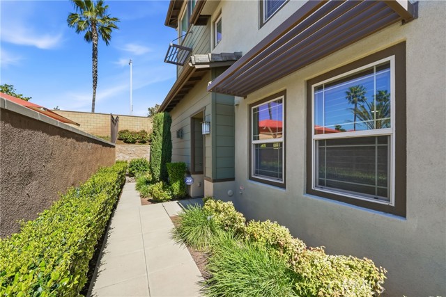 Detail Gallery Image 2 of 42 For 12422 Benton Dr #2,  Rancho Cucamonga,  CA 91739 - 2 Beds | 2 Baths