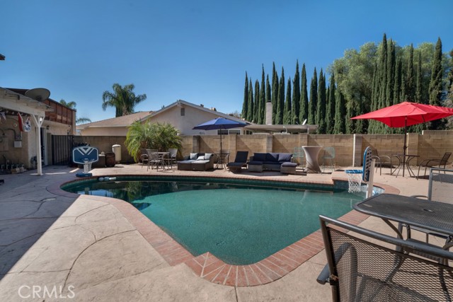 2491 Castlemont Court North photo 21