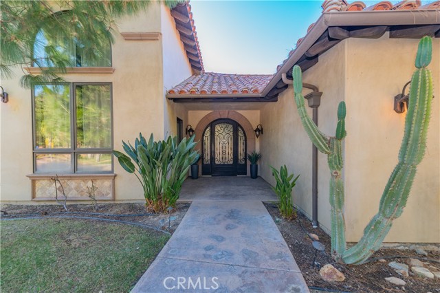 Detail Gallery Image 9 of 62 For 45240 Los Caballos Rd, Temecula,  CA 92592 - 5 Beds | 5/2 Baths