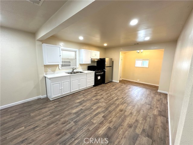 Detail Gallery Image 6 of 19 For 828 W 23rd St, Merced,  CA 95340 - 3 Beds | 2 Baths