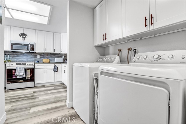 517 Orilla Walk, Oxnard CA: https://media.crmls.org/medias/2d7506e2-106e-40c1-9903-0d1818cfa682.jpg