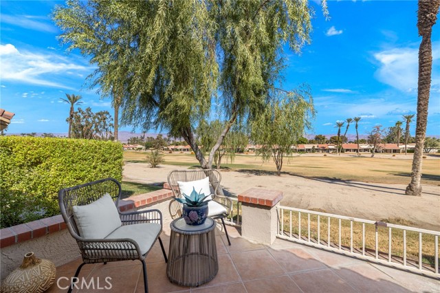 41961 Preston Trail, Palm Desert CA: https://media.crmls.org/medias/2d757218-d627-43b0-b30f-3c81e3013727.jpg