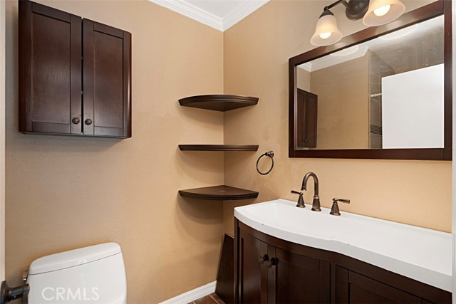 Detail Gallery Image 26 of 39 For 470 Annette Pl, Corona,  CA 92879 - 6 Beds | 2/1 Baths