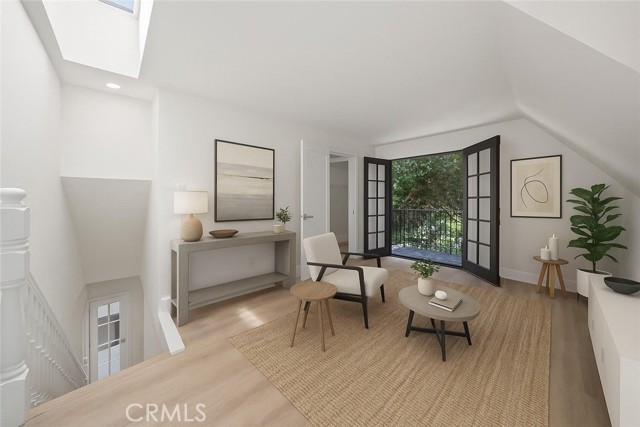 2404 N Poinsettia, Santa Ana CA: https://media.crmls.org/medias/2d75ade9-0d90-4500-bf47-fa24a219ed03.jpg