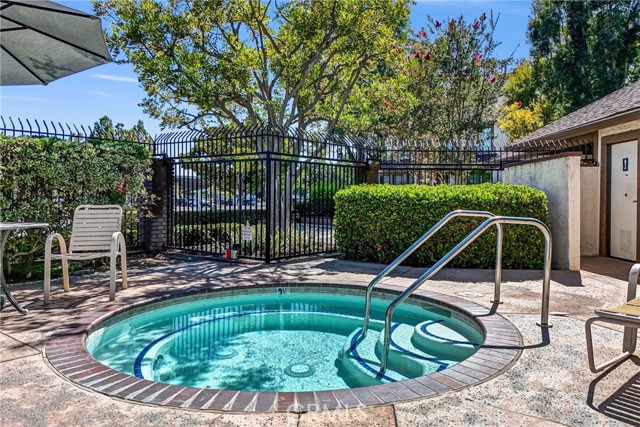 11105 Linda Lane, Garden Grove CA: https://media.crmls.org/medias/2d75b26c-b2a3-42fb-80e4-6a94adff755b.jpg