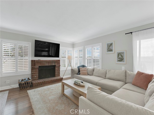 Detail Gallery Image 17 of 38 For 4895 Buttercreek, Moorpark,  CA 93021 - 4 Beds | 3 Baths